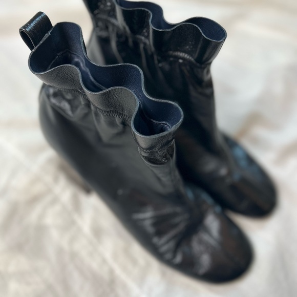 Authentic Celine Ankle Leather Boots verified Women Size 39.5 GENTLY WORN - Picture 4 of 6